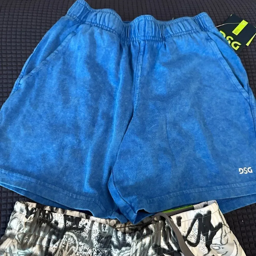 DSG | Boys Graffiti Knit Train &  Blue Cotton Jersey Shorts Lot | XS 6/7